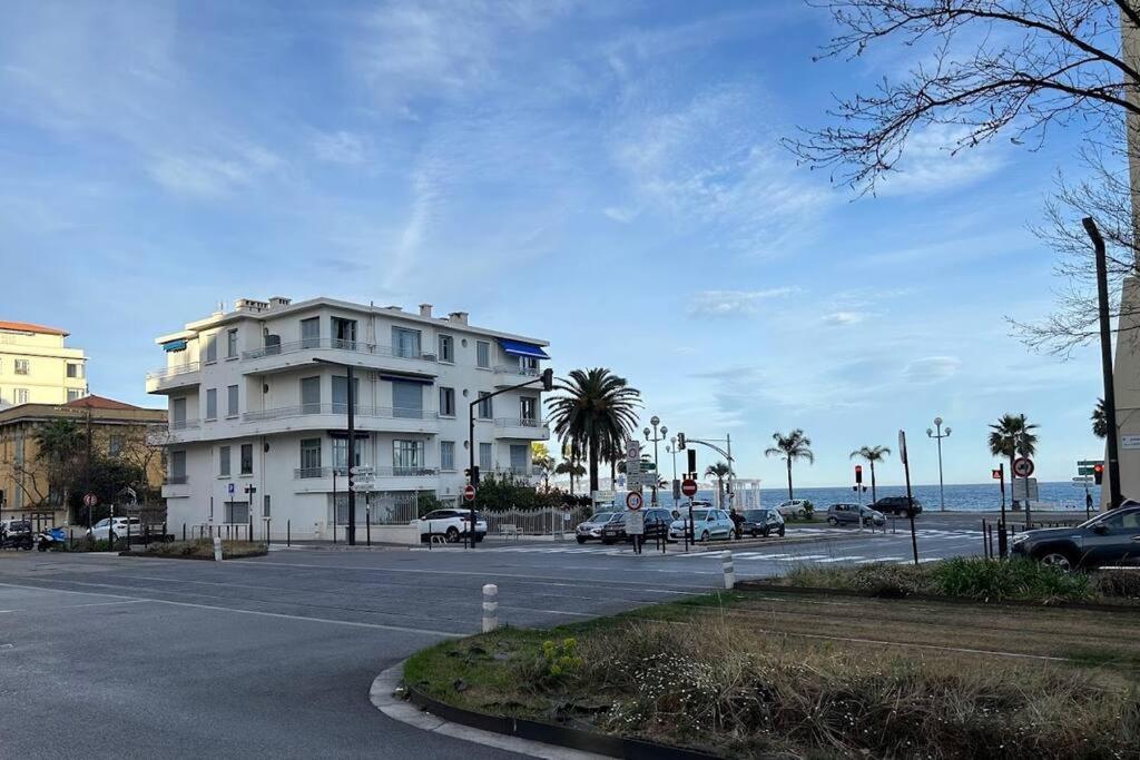 Magnifique Studio Au Bord De Mer Nice Ngoại thất bức ảnh